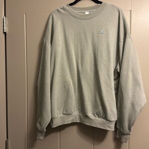 Alo Yoga Accolade Crew Neck Pullover